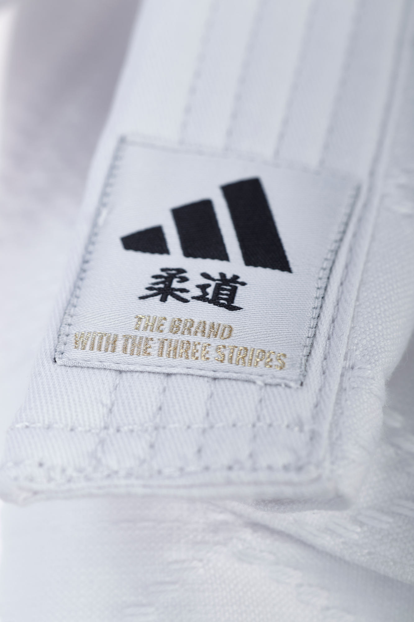 Adidas Contest judogi – fehér - Image 6
